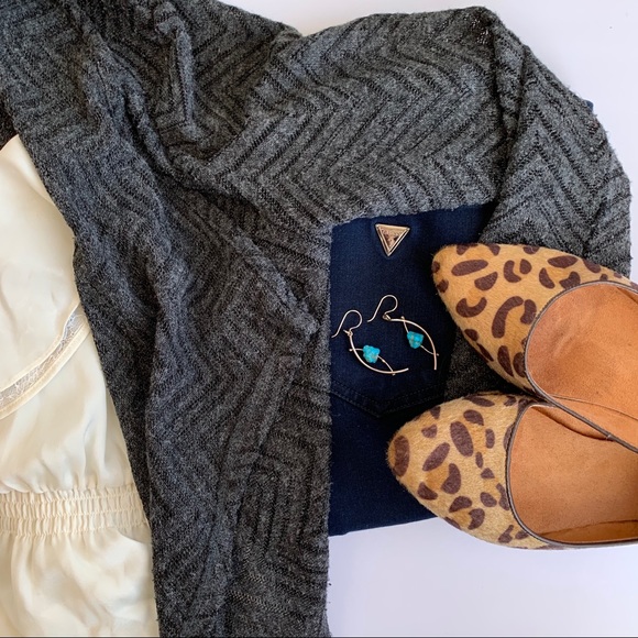 AEROPOSTALE CARDIGAN GREY GRAY SWEATER OPEN - Picture 2 of 7